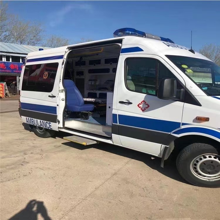 东川私人长途救护车出租转院回家